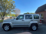 Used 2011 Jeep Liberty Sport image 5
