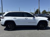 New 2025 Jeep Grand Cherokee Limited w/ Luxury Tech Group II image 2