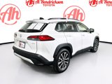 Used 2025 Toyota Corolla Cross XLE image 3