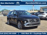 Certified 2025 Hyundai Tucson SE image 1