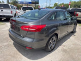 Used 2018 Ford Focus SE w/ SE Appearance Package image 4