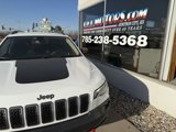 Used 2019 Jeep Cherokee Trailhawk w/ Cold Weather Group image 5