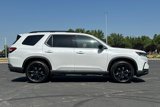 New 2025 Honda Pilot Black Edition image 4