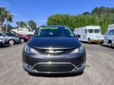 Used 2020 Chrysler Pacifica Touring-L image 2