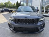 New 2025 Jeep Grand Cherokee Limited w/ Black Appearance Package image 2