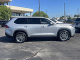 Used 2024 Toyota Grand Highlander Platinum image 2