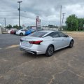 Used 2023 Nissan Altima 2.5 SV image 4