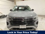 New 2025 Volkswagen Atlas Peak Edition SE image 2