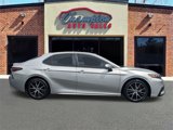 Used 2021 Toyota Camry SE image 2