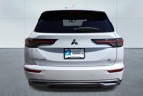 New 2025 Mitsubishi Outlander SE image 5