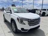 Used 2023 GMC Terrain SLT w/ Infotainment Package II image 2