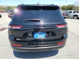 Used 2024 Jeep Grand Cherokee Altitude image 5