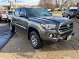 Used 2016 Toyota Tacoma SR5 w/ SR5 Appearance Package (DN) image 3