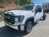New 2025 GMC Sierra 3500 SLE image 4