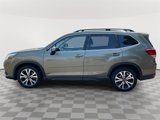 Used 2022 Subaru Forester Limited image 4
