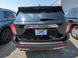 Certified 2022 Ford Explorer Platinum w/ Equipment Group 601A image 5