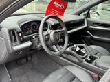Certified 2025 Porsche Cayenne image 4