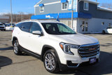 Used 2022 GMC Terrain SLT w/ Tech Package image 6