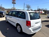 Used 2015 Dodge Grand Caravan American Value Package image 4