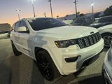 Used 2020 Jeep Grand Cherokee Altitude image 6