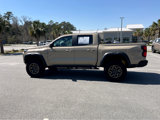 Used 2024 Chevrolet Colorado ZR2 w/ ZR2 Convenience Package III image 5
