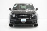 New 2024 Chrysler Pacifica Limited w/ S Appearance Package image 3