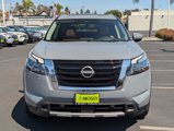 New 2025 Nissan Pathfinder Platinum image 2