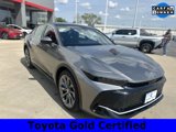 Used 2025 Toyota Crown Limited image 4