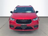 New 2025 Chrysler Pacifica Limited image 2