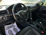 Used 2017 Volkswagen Passat 1.8T R-Line image 6