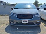 New 2025 Chrysler Pacifica Select image 2
