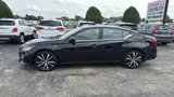 Used 2022 Nissan Altima 2.5 SR image 2