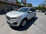 Used 2017 Kia Sorento AWD w/ LX V6 Convenience Package image 4