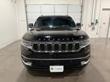 Used 2023 Jeep Wagoneer 4WD image 2