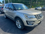 Used 2017 Ford Explorer XLT w/ Equipment Group 202A image 3
