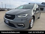Used 2022 Chrysler Pacifica Touring-L image 2