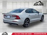 Used 2024 Volvo S60 B5 Core image 4