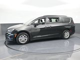 Used 2022 Chrysler Pacifica Touring-L image 2