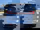New 2024 Chrysler Pacifica Limited w/ S Appearance Package image 5