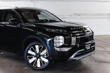New 2025 Mitsubishi Outlander AWD image 3