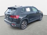 Certified 2022 Volkswagen Taos SE image 5