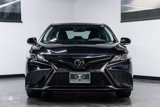 Used 2024 Toyota Camry SE image 3