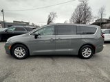 Used 2023 Chrysler Pacifica Touring-L image 4