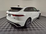 New 2026 Jaguar F-PACE R-Dynamic S image 2