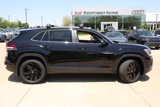 New 2025 Volkswagen Atlas Cross Sport SE image 2