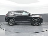 Used 2022 Jeep Compass Limited image 3