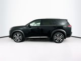 New 2025 Nissan Pathfinder Platinum image 4