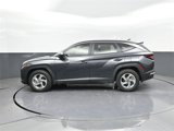 Used 2024 Hyundai Tucson SE image 2
