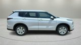 New 2025 Mitsubishi Outlander ES image 2