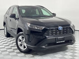Used 2021 Toyota RAV4 LE image 2